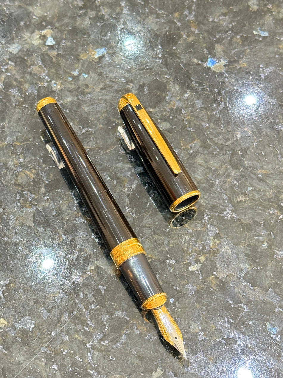 S.T. Dupont Orpheo Fountain Pen - PRE-LOVED