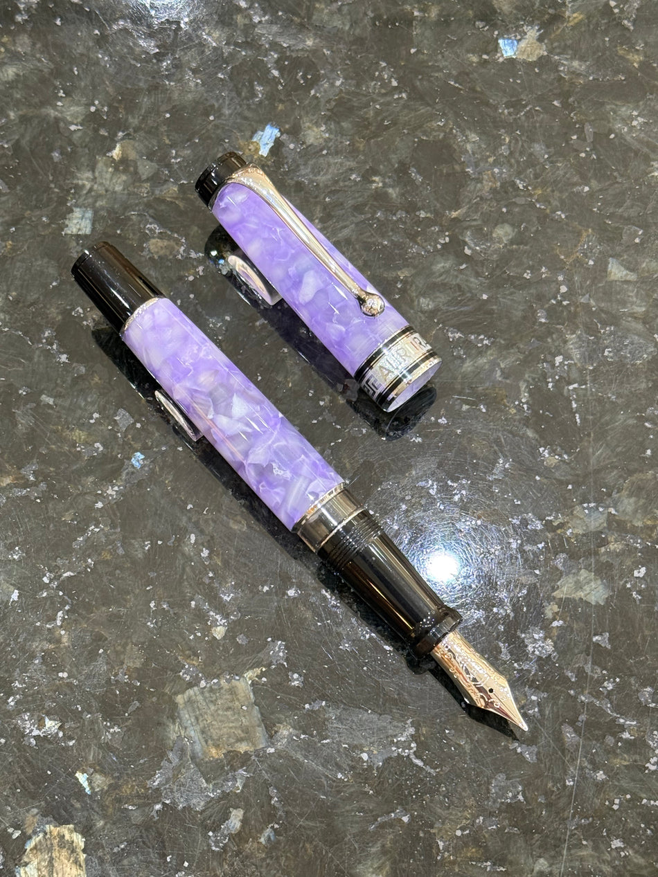 Aurora Optima 365 Lilac Fountain Pen Numbered Edtn - PRE-LOVED